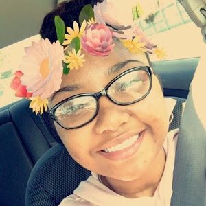 Meet your Posher, Tanisha